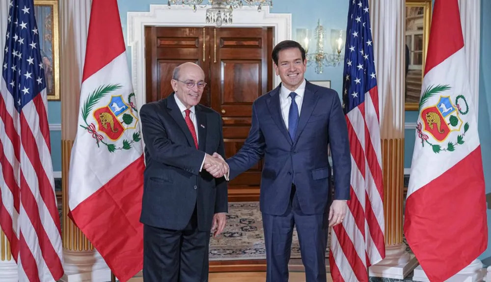 hugodelazela_marcorubio