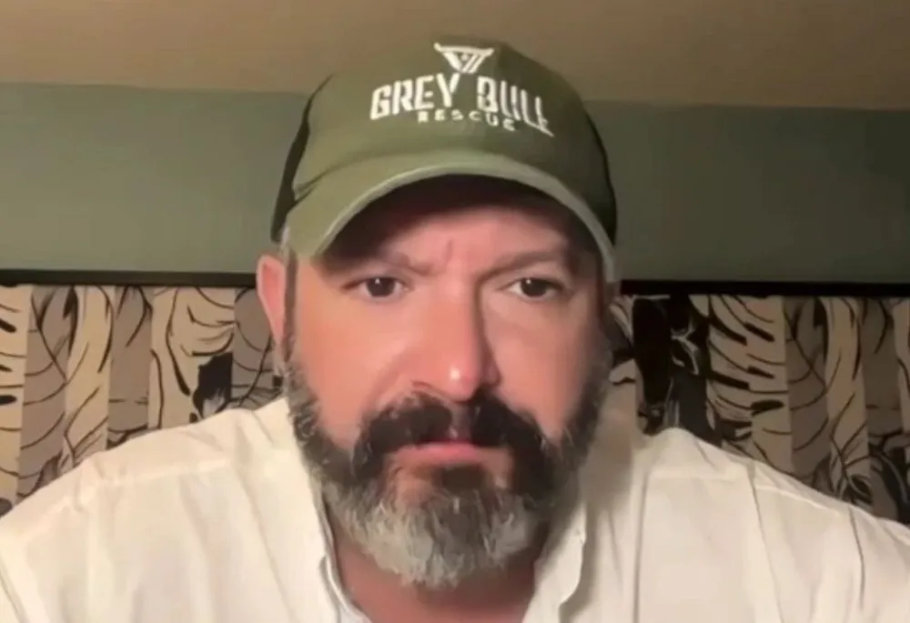 Grey_Bull_Rescue_fundador