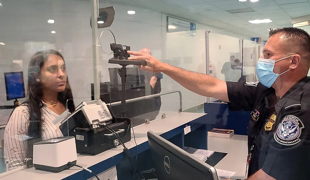 migracion_datos_visitantes